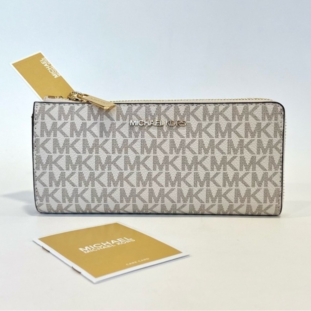MICHAEL KORS Jet Set Travel Large Logo Quarter-Zip Wallet Vanilla - Picture 6 of 8